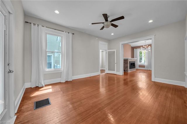 238 W 33rd ST, Norfolk, VA 23504