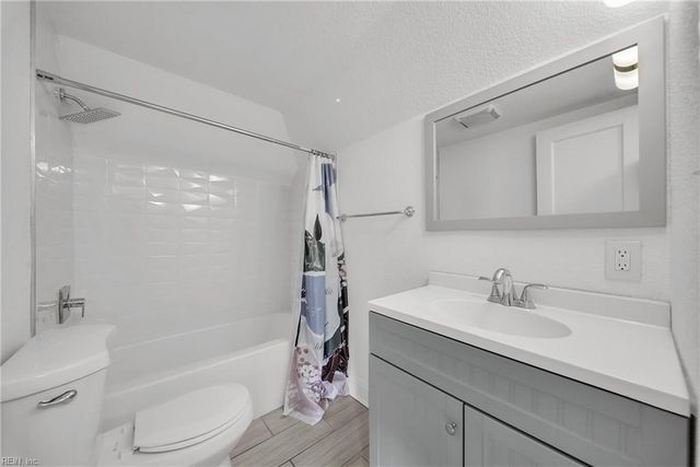 238 W 33rd ST, Norfolk, VA 23504