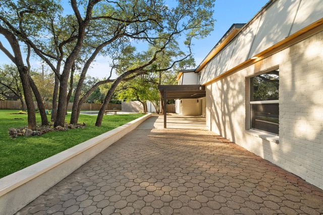 11929 Arabian TRL, Austin, TX 78759