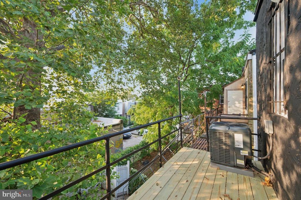 5125 WILLOWS AVE, Philadelphia, PA 19143