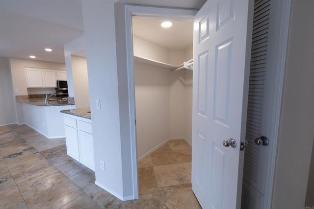 400 N Pacific St 111, Oceanside, CA 92054