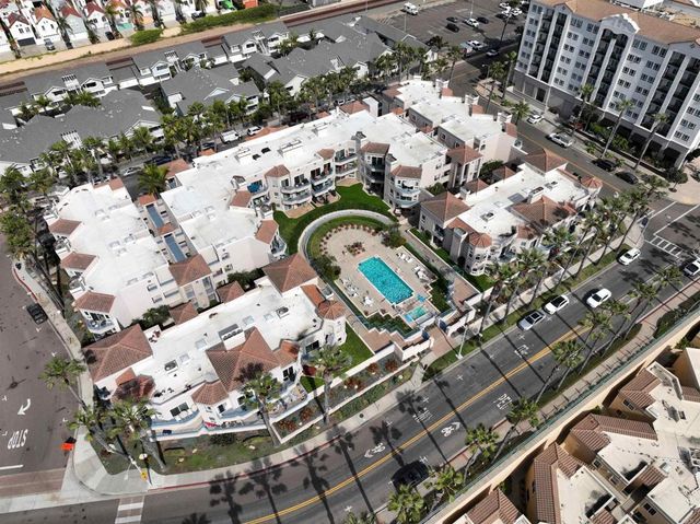 400 N Pacific St 111, Oceanside, CA 92054