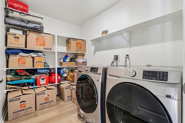 1948 Earp Way, Hemet, CA 92545