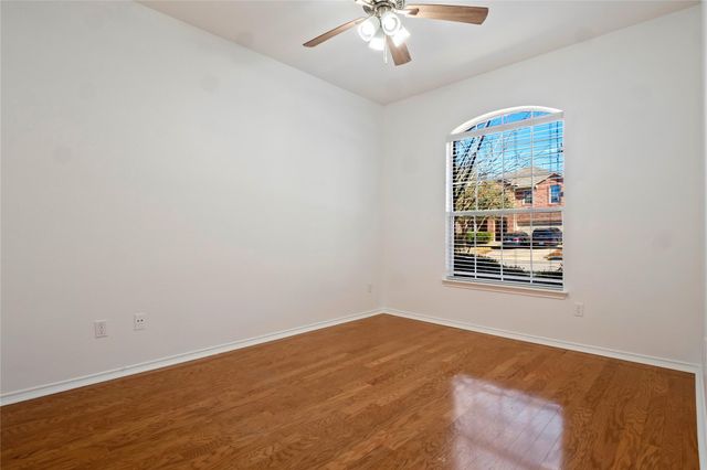 601 Red Hawk DR, Leander, TX 78641