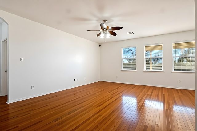 601 Red Hawk DR, Leander, TX 78641