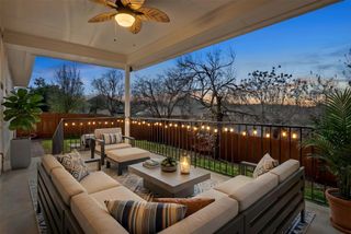 601 Red Hawk DR, Leander, TX 78641