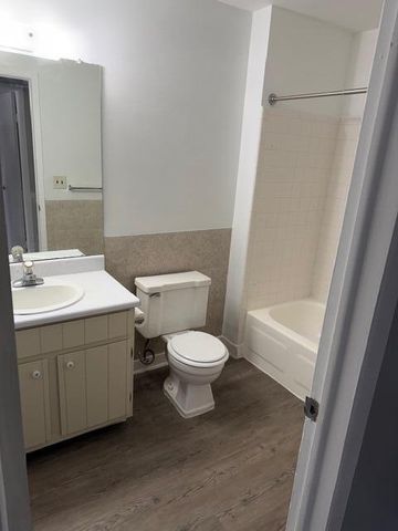 41320 Northwind Drive, Canton, MI 48188