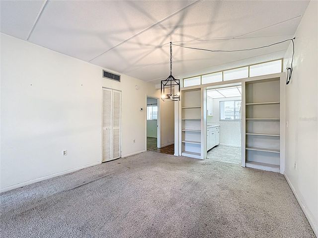 649 TAMIAMI TRAIL S 112, Venice, FL 34285