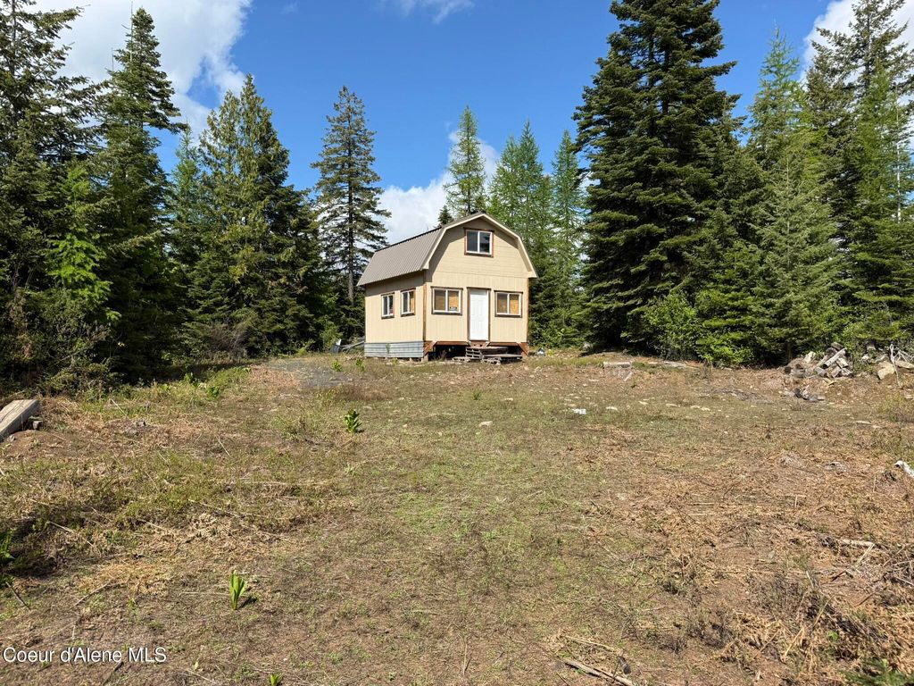 371 Upriver View DR, Fernwood, ID 83830