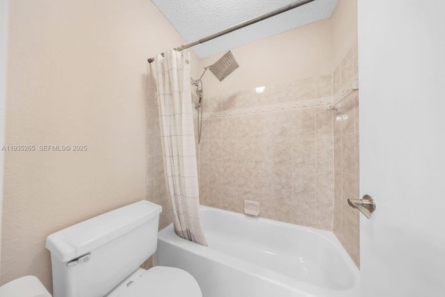 11225 W Atlantic Blvd 204, Coral Springs, FL 33071