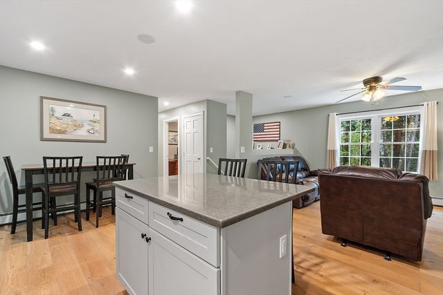 35 Hillside Dr, Winchendon, MA 01475