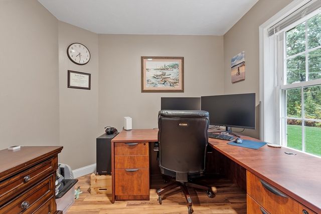 35 Hillside Dr, Winchendon, MA 01475