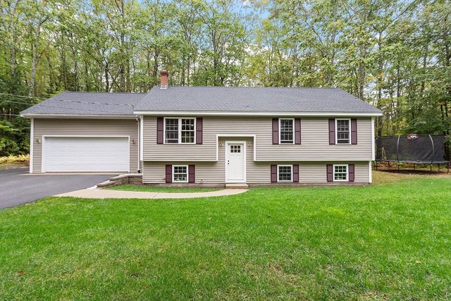 35 Hillside Dr, Winchendon, MA 01475