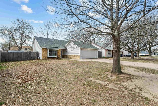 5431 S Sycamore Ave, Wichita, KS 67217