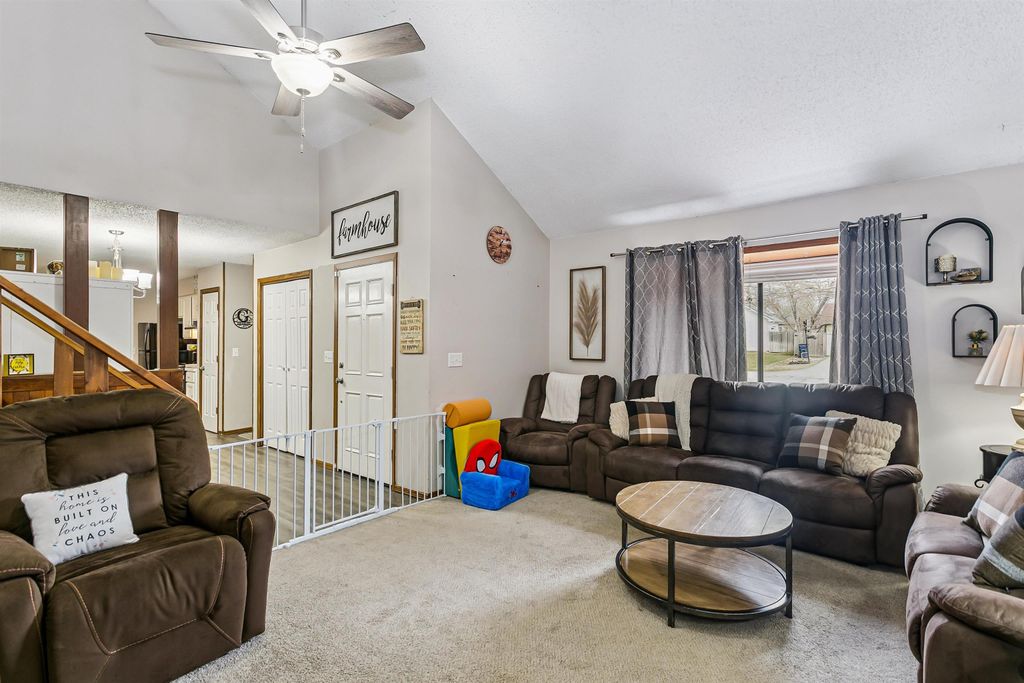 5431 S Sycamore Ave, Wichita, KS 67217