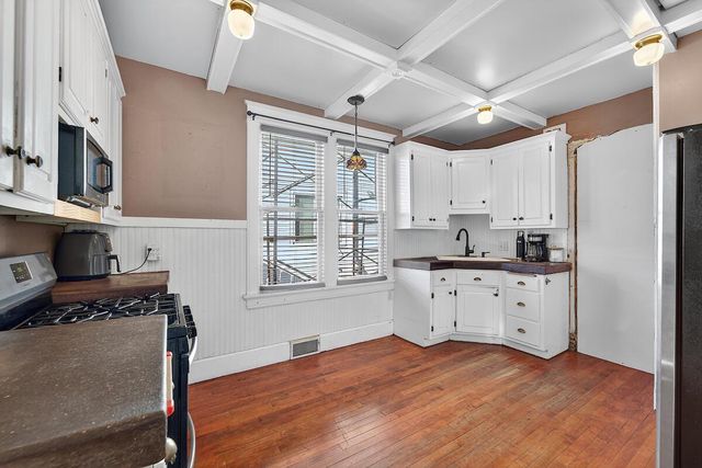 2423 Hansen AVENUE, Racine, WI 53405