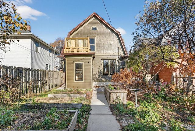 2423 Hansen AVENUE, Racine, WI 53405