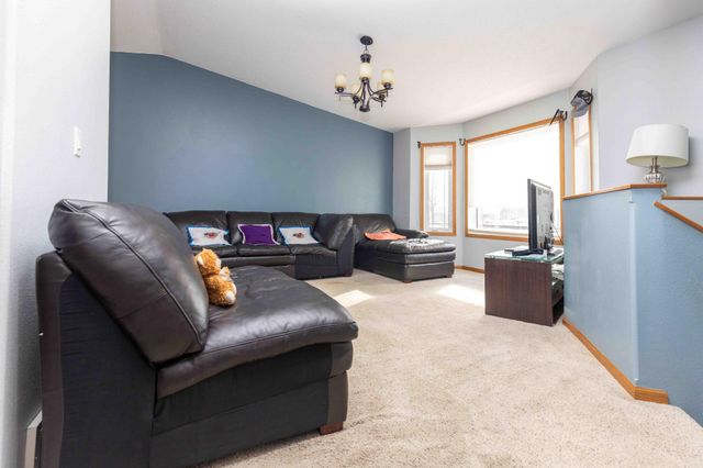 790 Lakeridge Drive, West Fargo, ND 58078