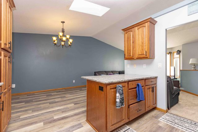 790 Lakeridge Drive, West Fargo, ND 58078