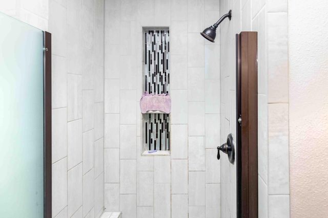 790 Lakeridge Drive, West Fargo, ND 58078