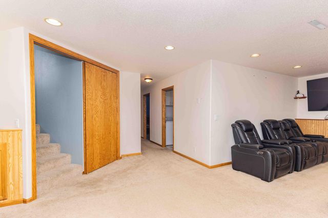 790 Lakeridge Drive, West Fargo, ND 58078