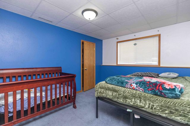 790 Lakeridge Drive, West Fargo, ND 58078