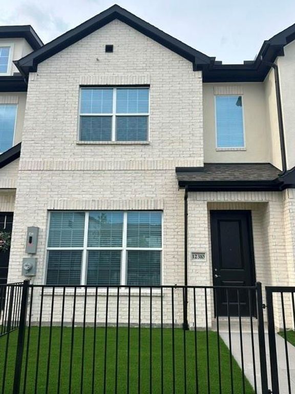 12310 Tower Pine Drive, Atascocita, TX 77346