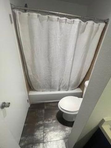 1452 S Camino Real, Palm Springs, CA 92264