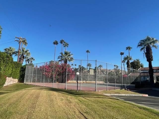 1452 S Camino Real, Palm Springs, CA 92264