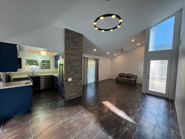 1452 S Camino Real, Palm Springs, CA 92264