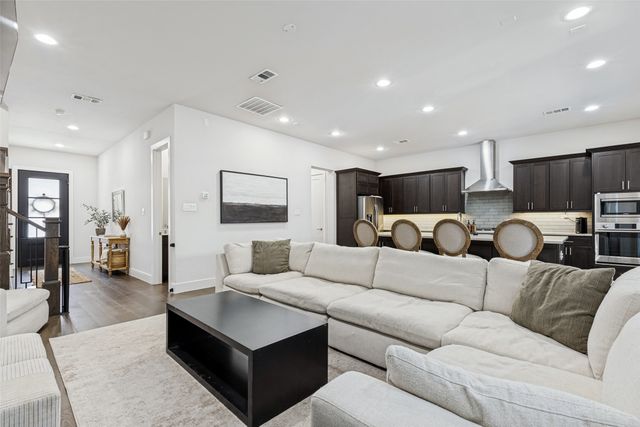 4146 Maison Ridge, Dallas, TX 75219