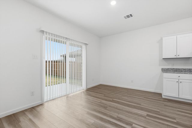 2106 Meadow Park Drive, Melissa, TX 75454