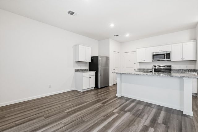 2106 Meadow Park Drive, Melissa, TX 75454