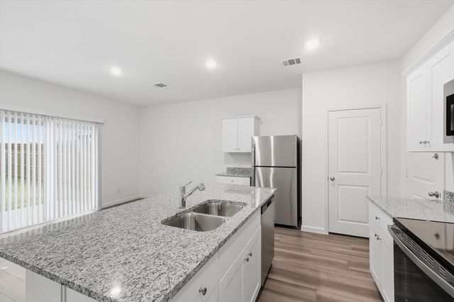 2106 Meadow Park Drive, Melissa, TX 75454