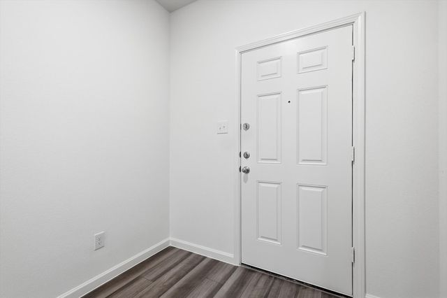 2106 Meadow Park Drive, Melissa, TX 75454