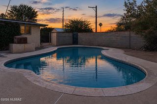7101 E Luana Place, Tucson, AZ 85710