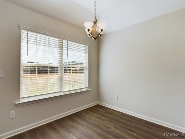 245 Brownstone Loop, Elmore, AL 36022