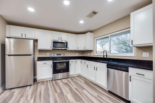 3971 Woodsong Drive, Colerain Twp, OH 45251