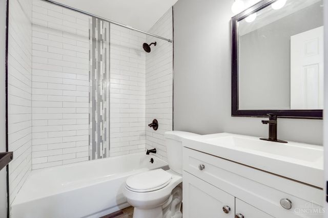 3971 Woodsong Drive, Colerain Twp, OH 45251