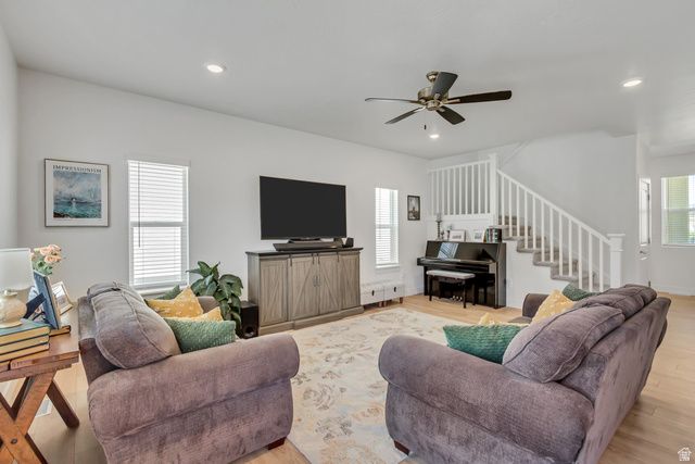 4569 E FALL HARVEST RD, Eagle Mountain, UT 84005