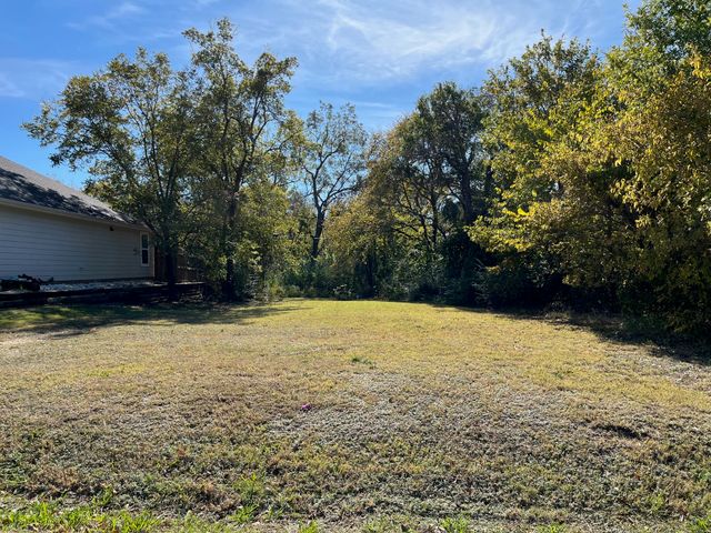 1208 Martin Luther King Street, Denison, TX 75020