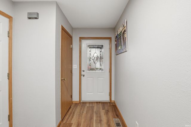 409 Van Scoyoc Street, Avilla, IN 46710