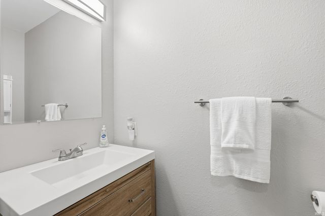 409 Van Scoyoc Street, Avilla, IN 46710