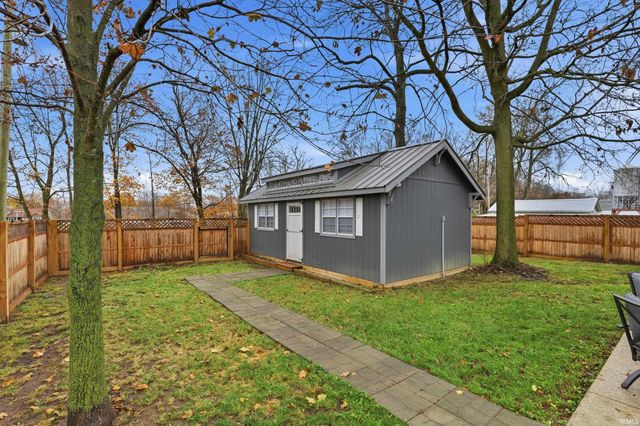 409 Van Scoyoc Street, Avilla, IN 46710