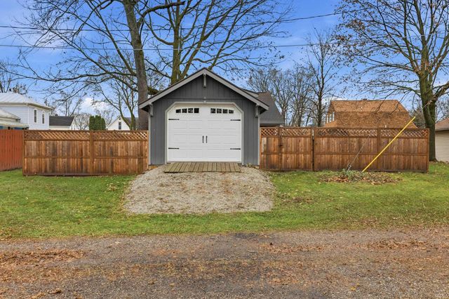 409 Van Scoyoc Street, Avilla, IN 46710