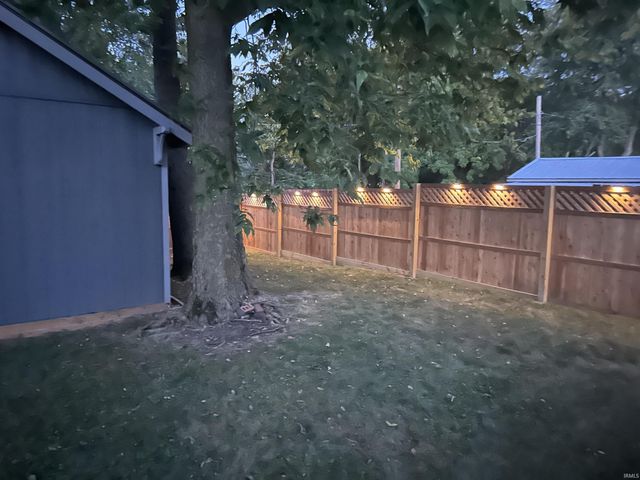 409 Van Scoyoc Street, Avilla, IN 46710