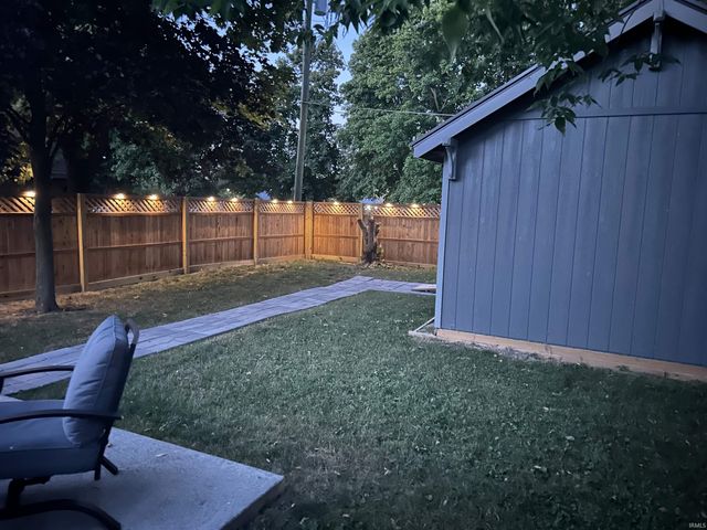 409 Van Scoyoc Street, Avilla, IN 46710