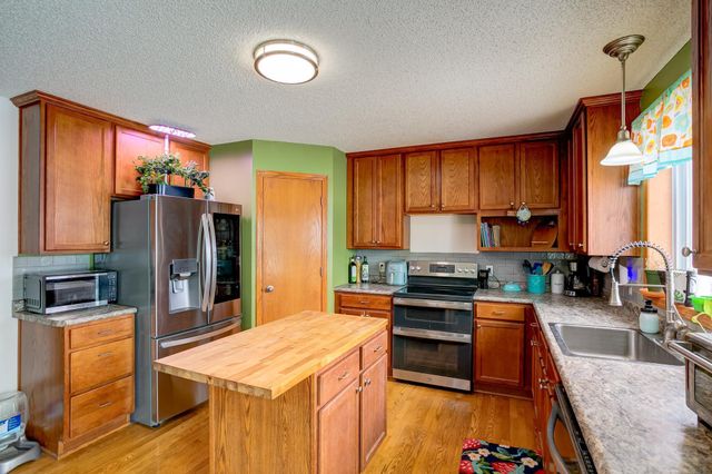 1586 Mallard Avenue, Baldwin, WI 54002