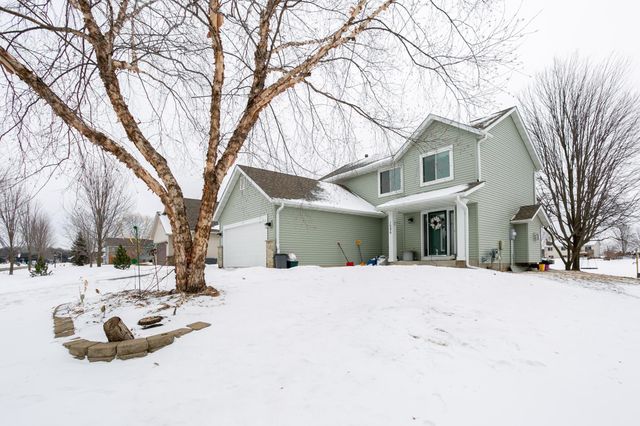 1586 Mallard Avenue, Baldwin, WI 54002