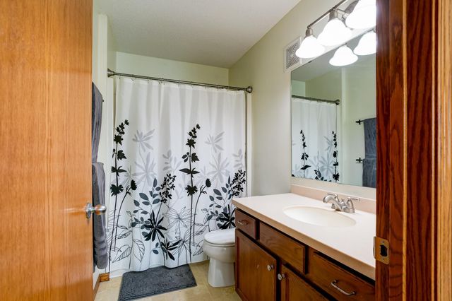 1586 Mallard Avenue, Baldwin, WI 54002